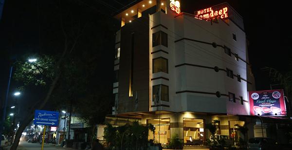 Hotel Somdeep Palace